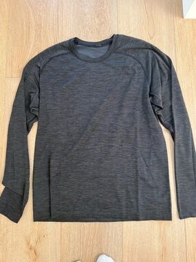 lululemon athletica Men's Metal Vent Tech Long Sleeve